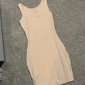 Spanx assets red hot label